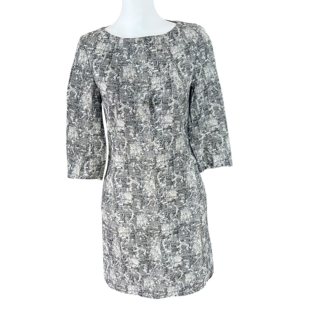 M.M. LaFleur Etsuko shift dress with a black and white "crackle" pattern SZ 4